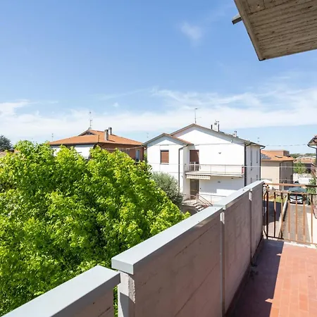 Lhe Street Ik Apartman
